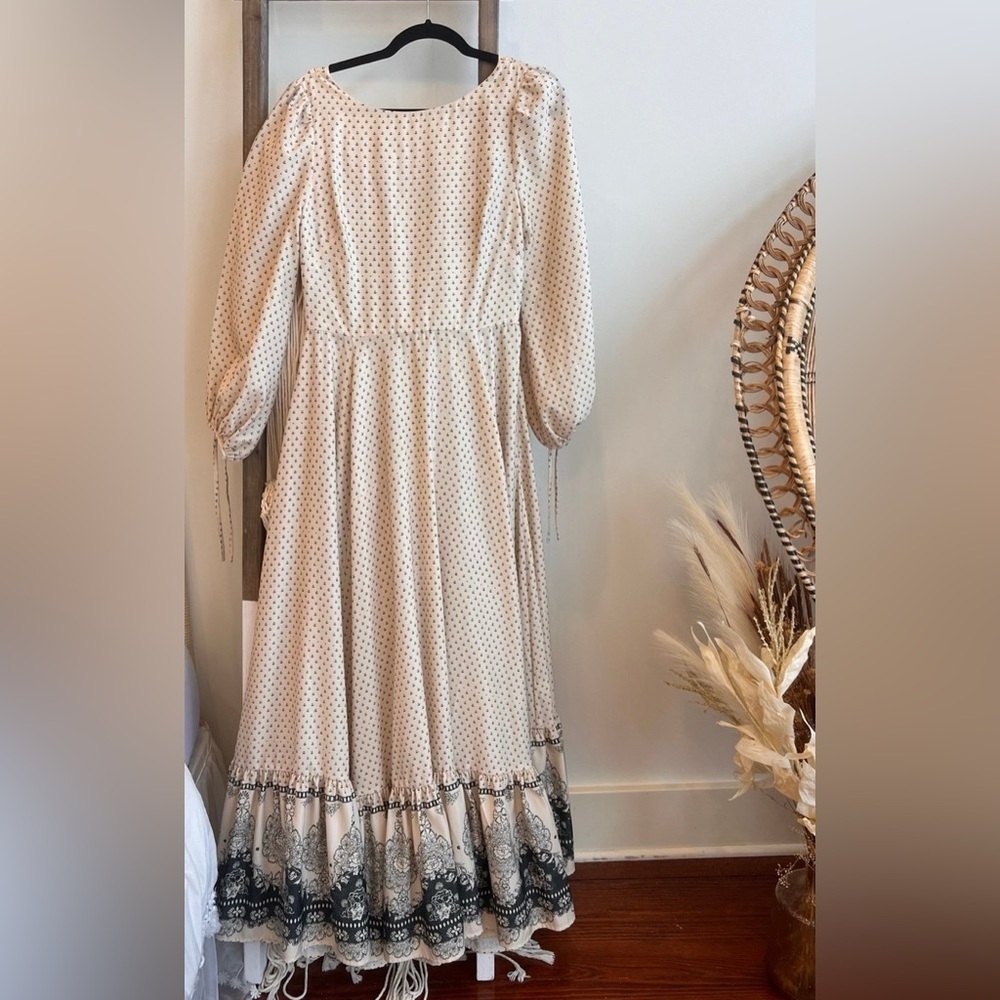 Joyfolie ADEL Dress in Pistachio Shell Print.size 8 - Picture 5 of 10